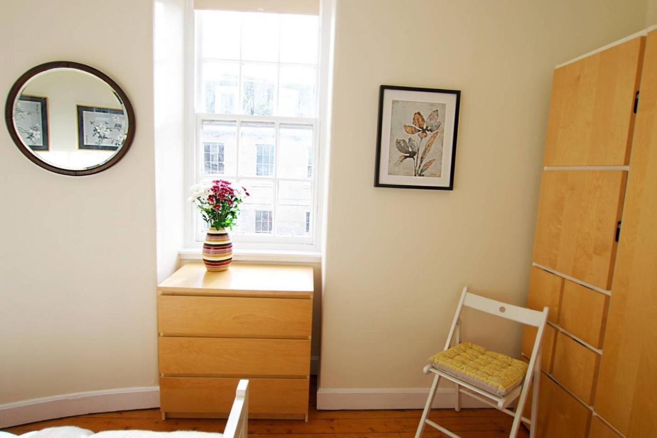 Joivy Bright Flat With Workspace In New Town Edimburgo Exterior foto